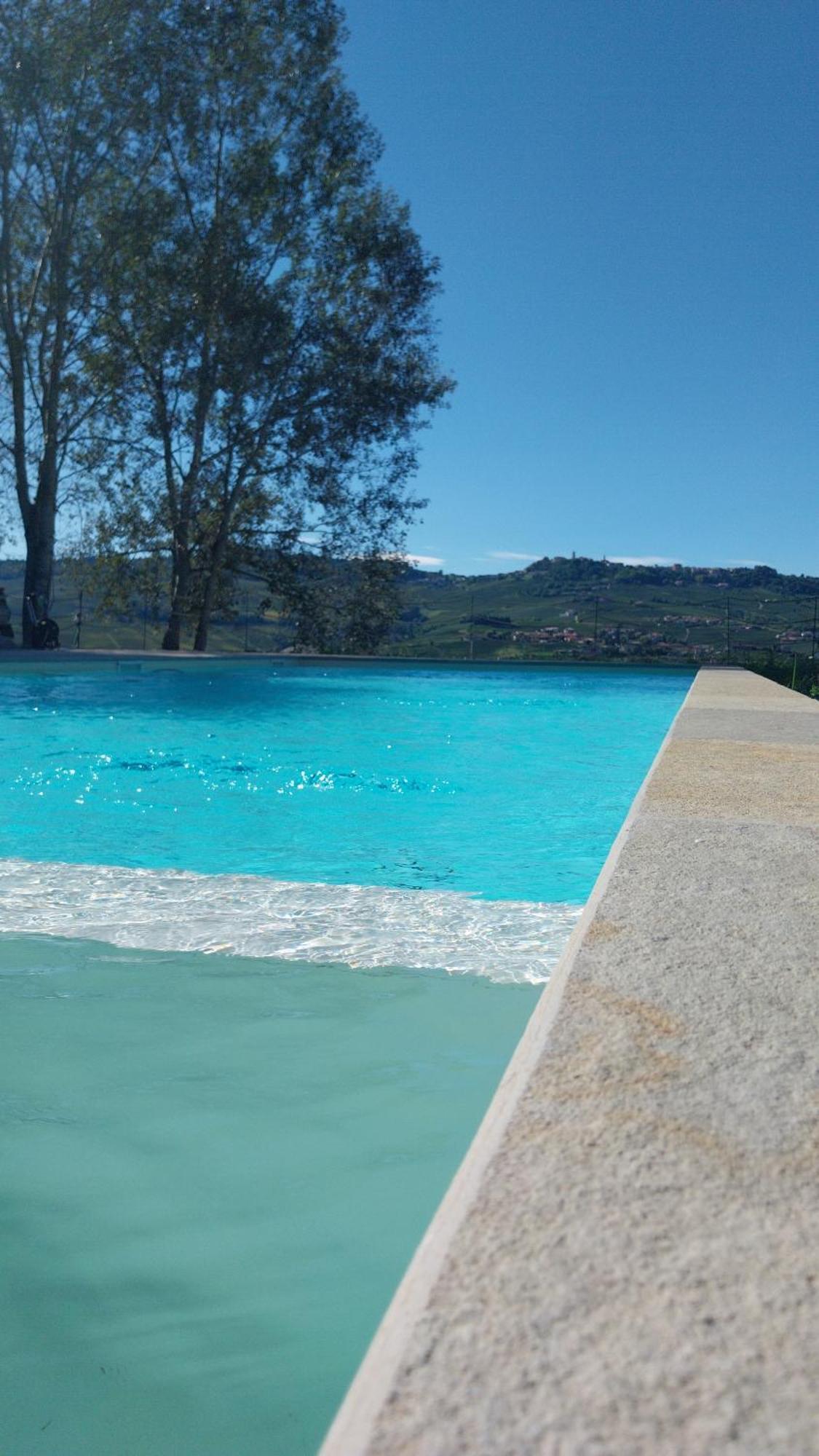 Tenuta Montanello B&B Castiglione Falletto Eksteriør bilde