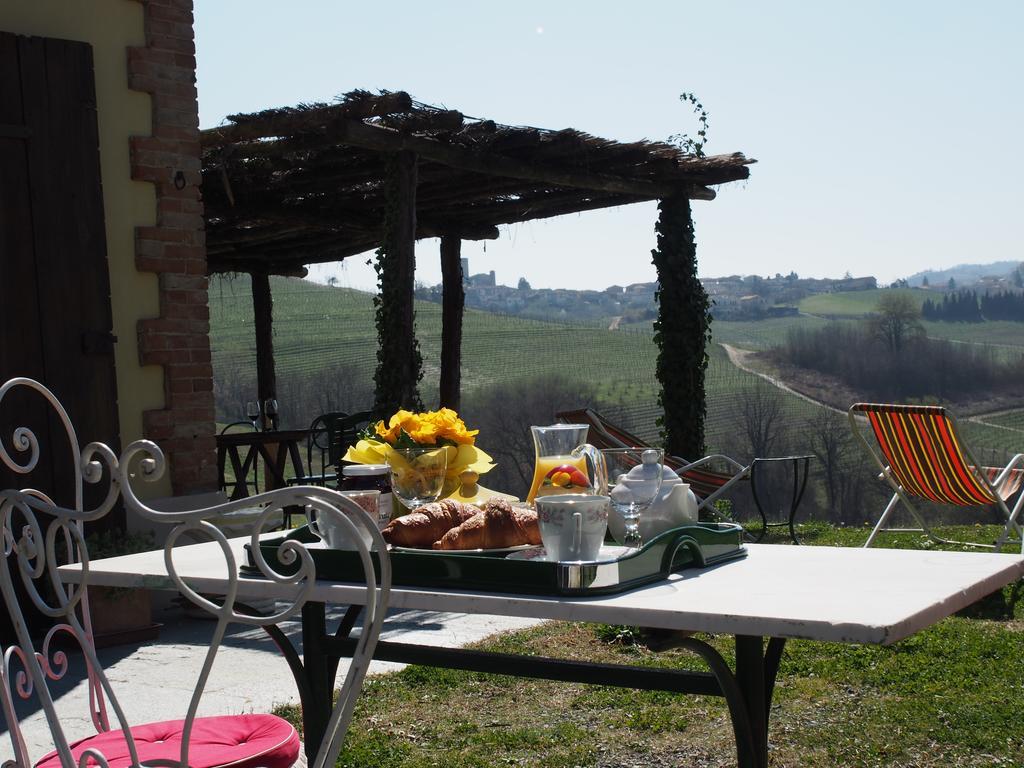 Tenuta Montanello B&B Castiglione Falletto Eksteriør bilde