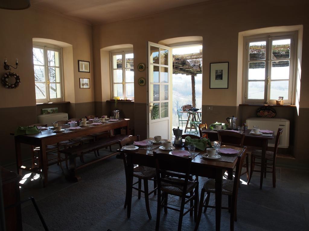 Tenuta Montanello B&B Castiglione Falletto Eksteriør bilde